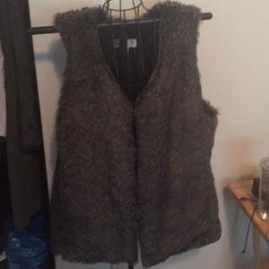 Like fur plus size vest
